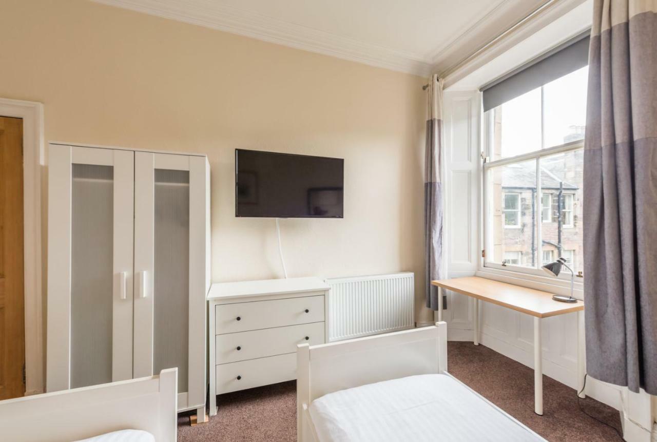 3 Bed Overlooking Meadows Park EDI Eksteriør billede