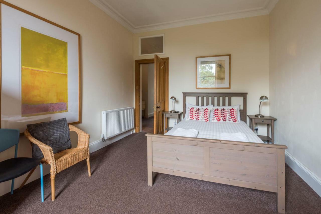 3 Bed Overlooking Meadows Park EDI Eksteriør billede